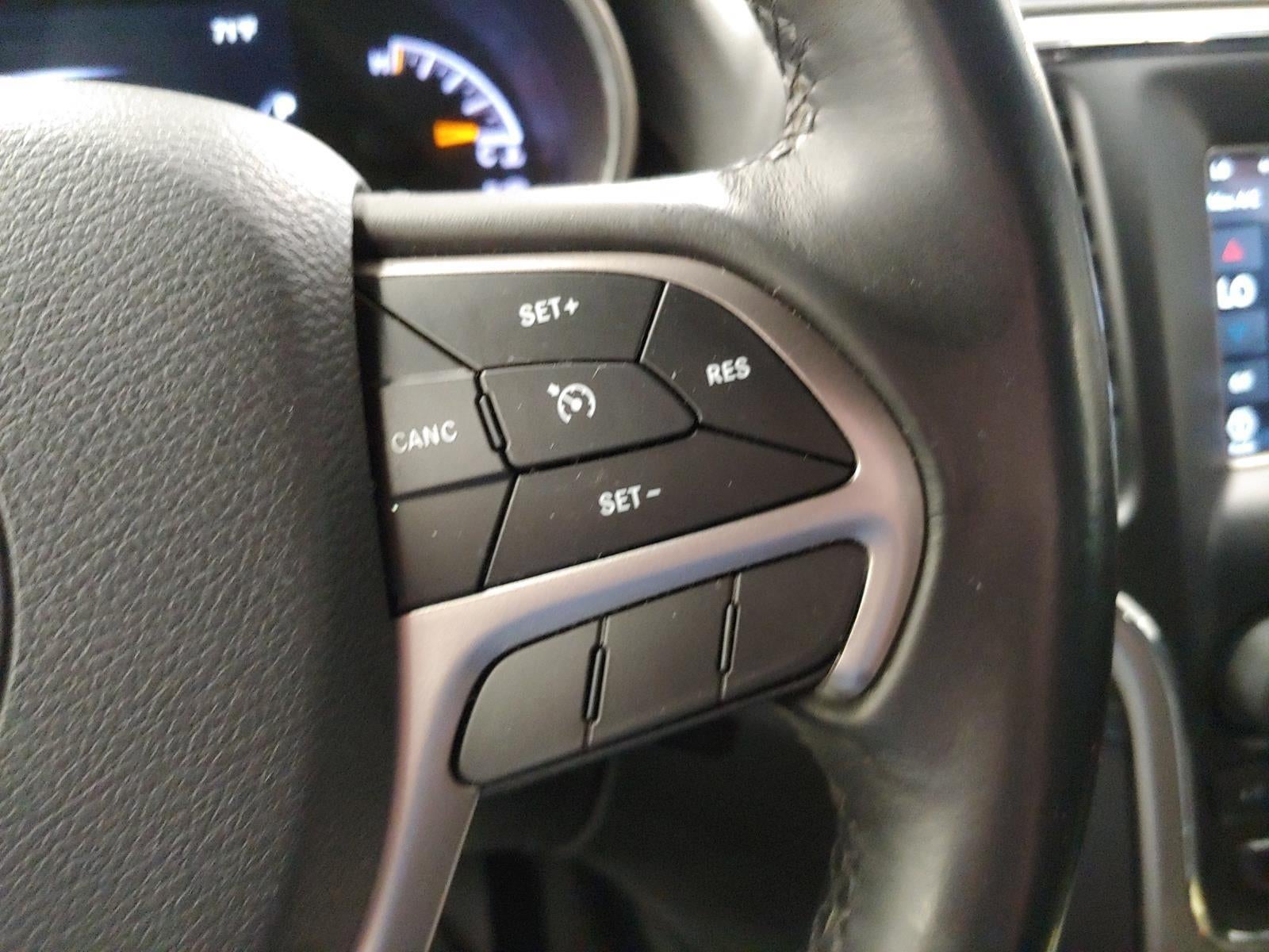 2019 Jeep Grand Cherokee Laredo E