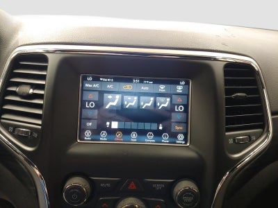 2019 Jeep Grand Cherokee Laredo E