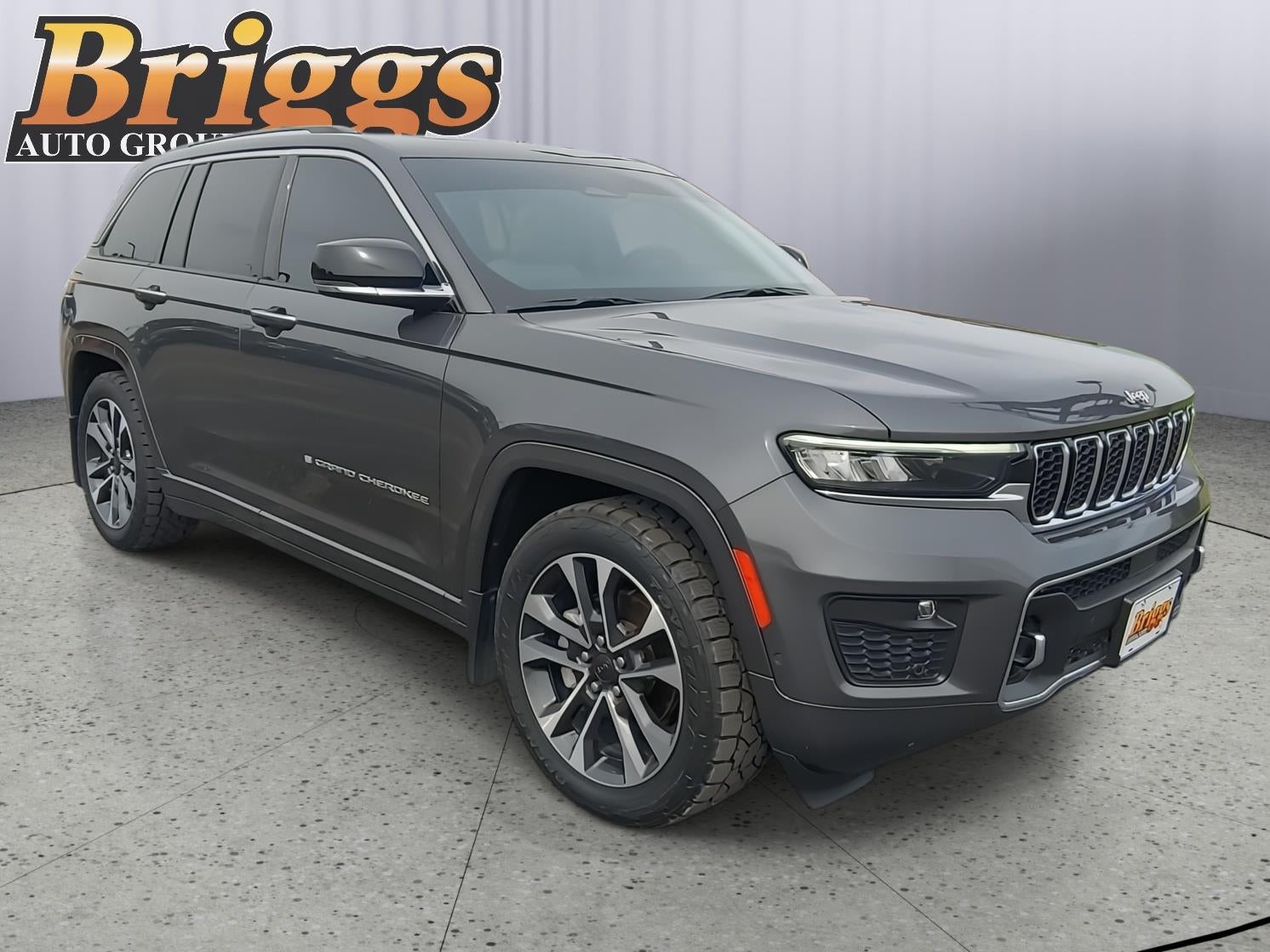 2022 Jeep Grand Cherokee Overland