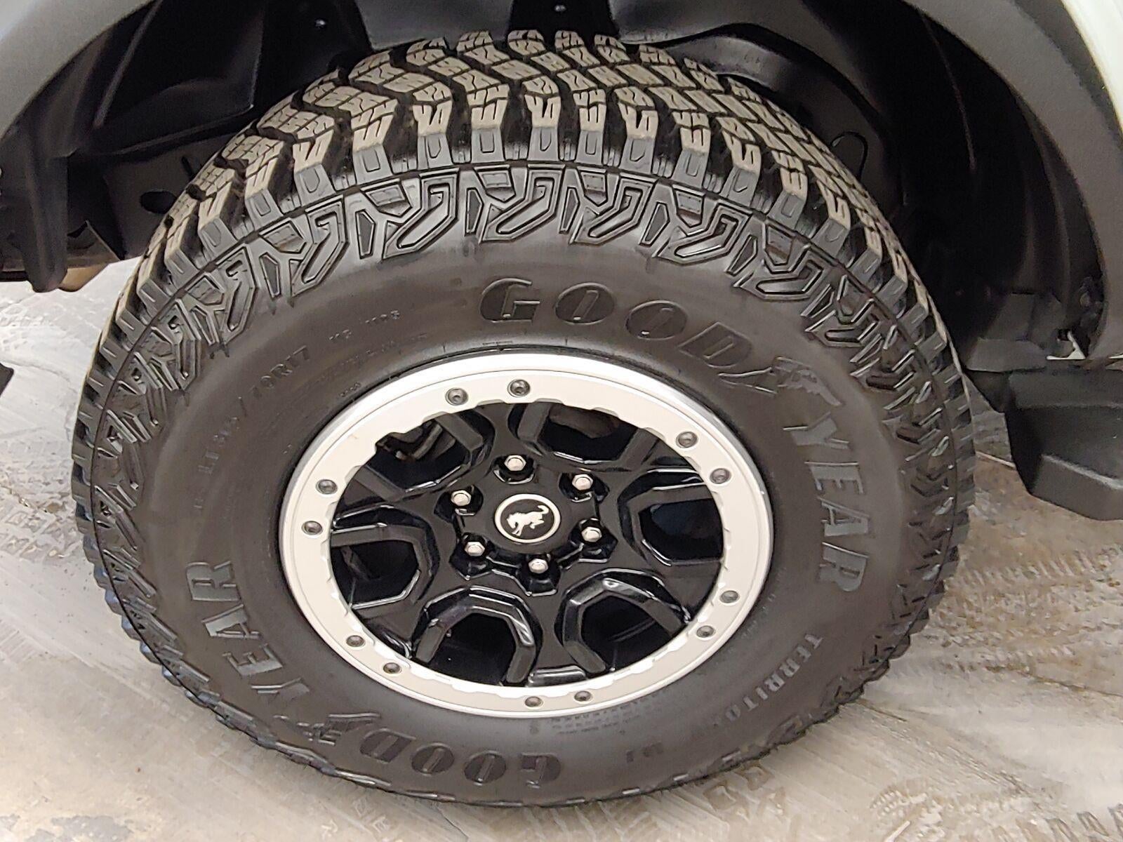 2022 Ford Bronco Base