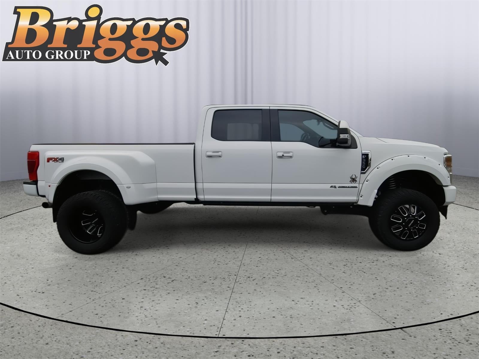 2022 Ford Super Duty F-350 DRW XL