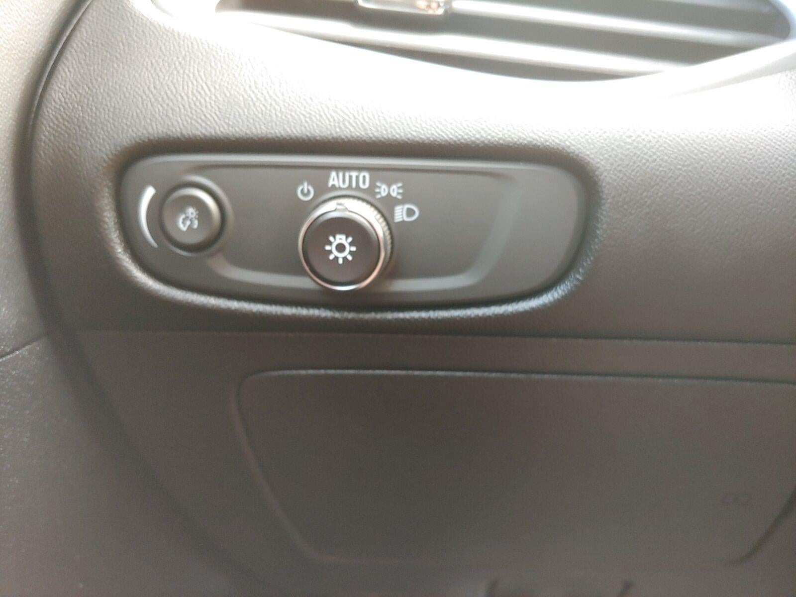 2023 Chevrolet Malibu FL