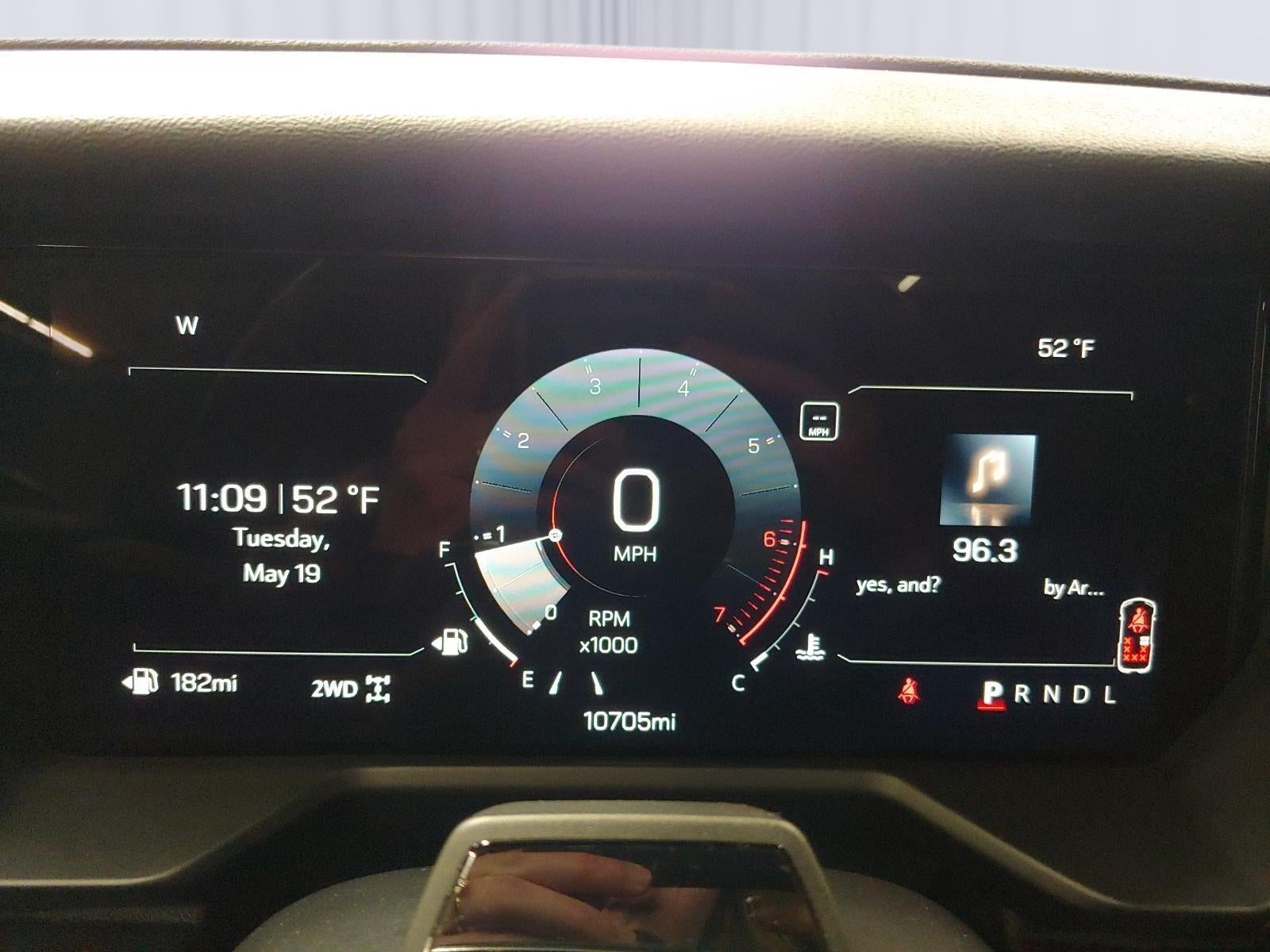 2024 GMC Acadia Denali