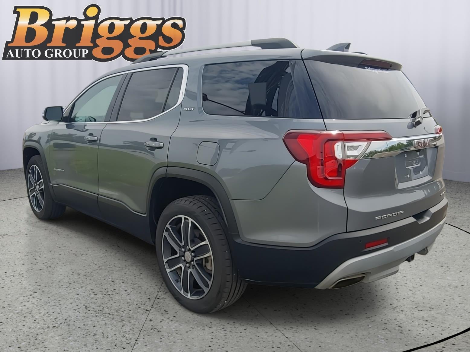 2021 GMC Acadia SLT