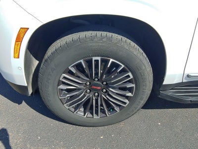 2025 GMC Yukon Elevation