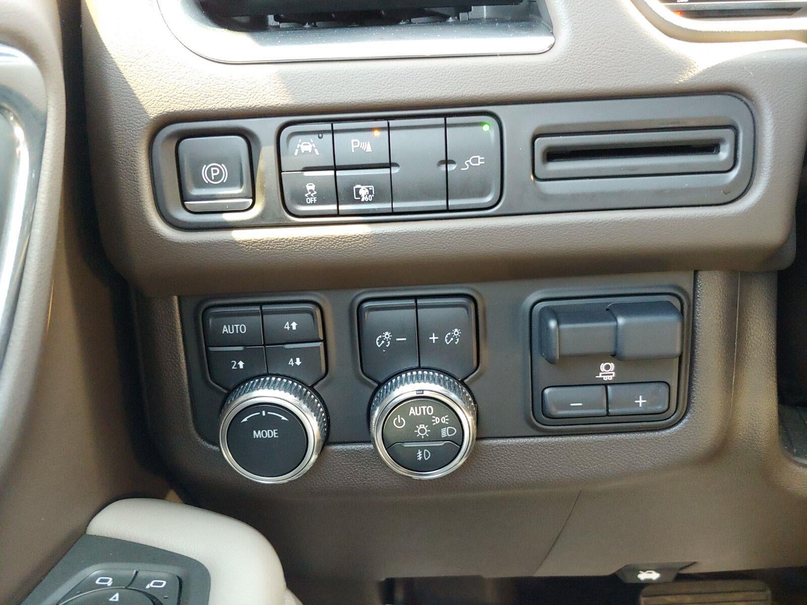 2022 GMC Yukon XL SLT
