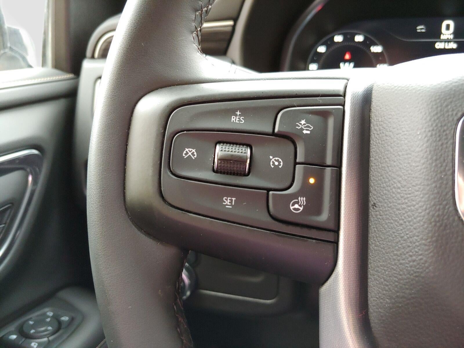 2024 GMC Yukon XL SLT