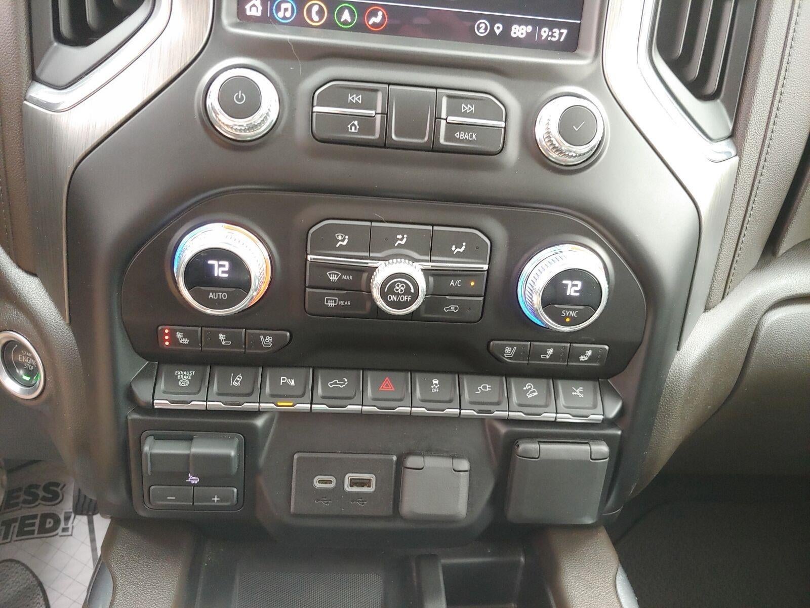 2023 GMC Sierra 3500 HD Denali