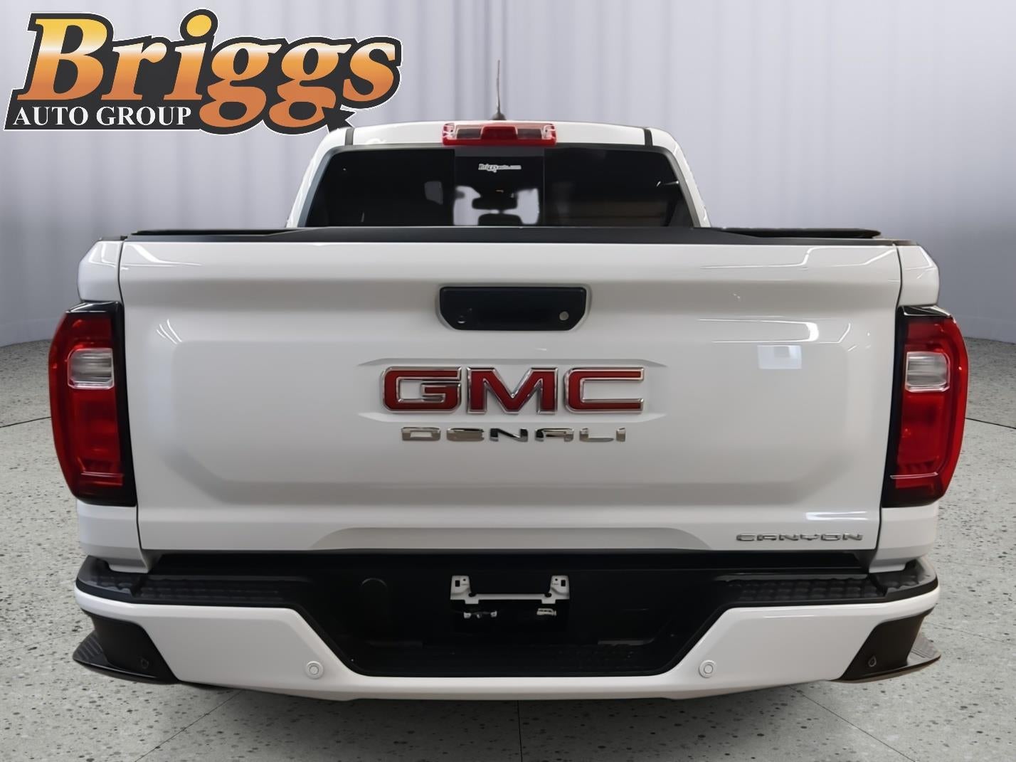 2024 GMC Canyon Denali