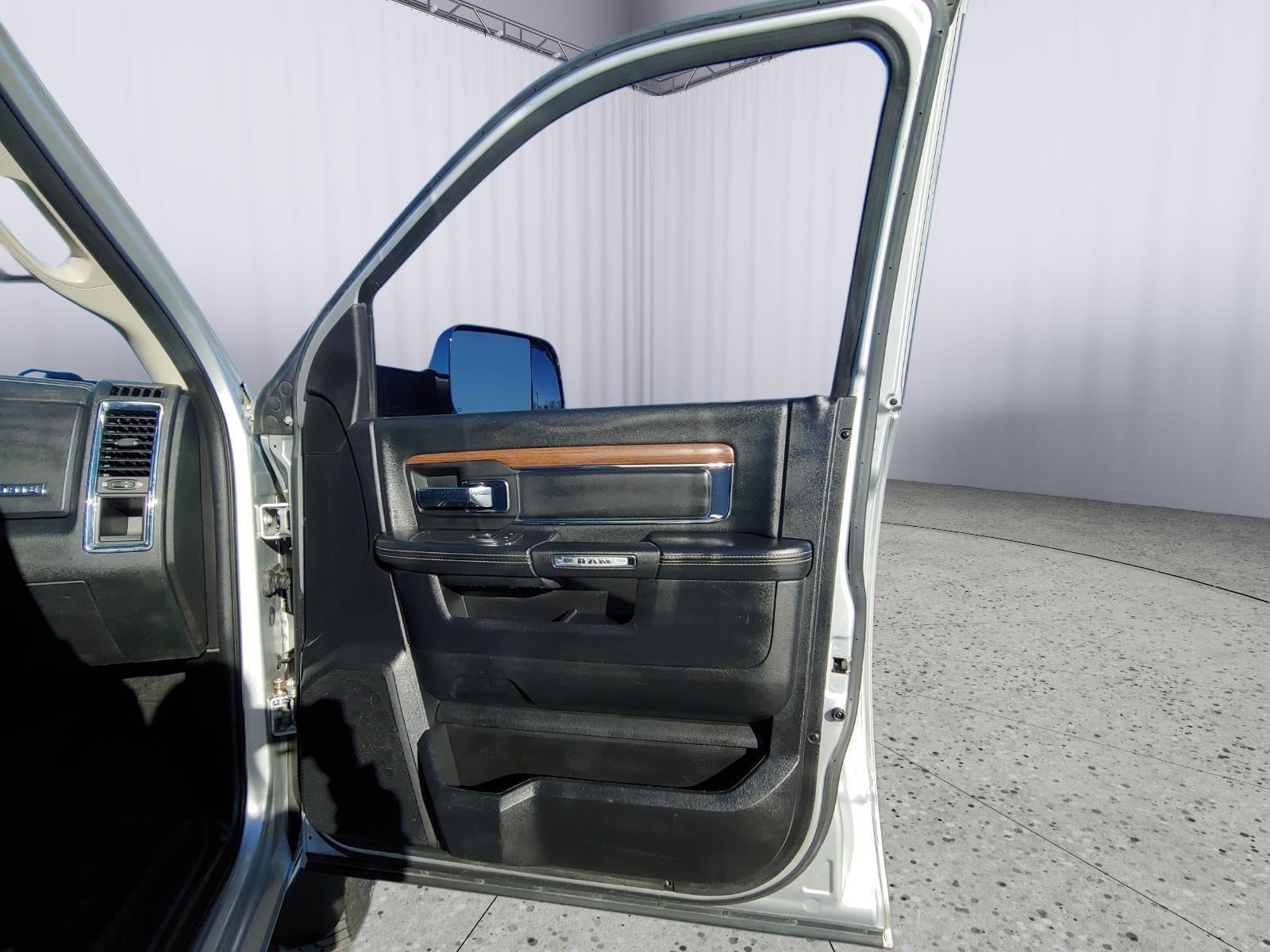 2014 RAM 3500 Laramie