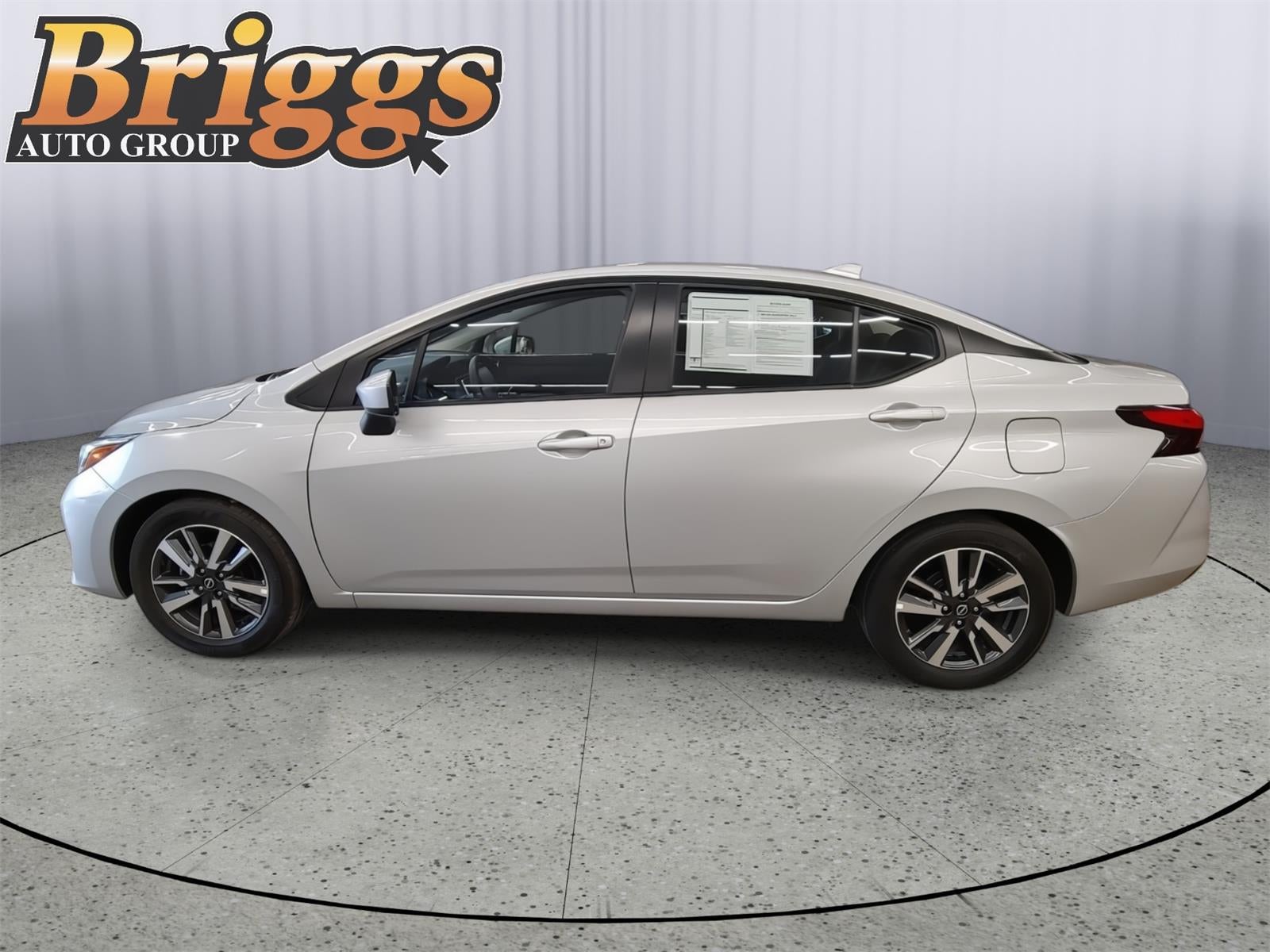 2025 Nissan Versa SV