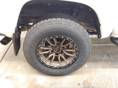 2022 Toyota Tacoma 2WD SR5