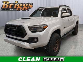 2022 Toyota Tacoma 2WD SR5