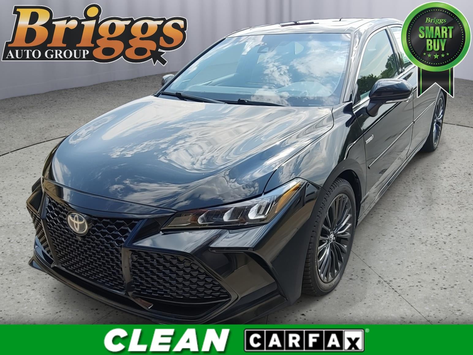 2020 Toyota Avalon Hybrid XSE