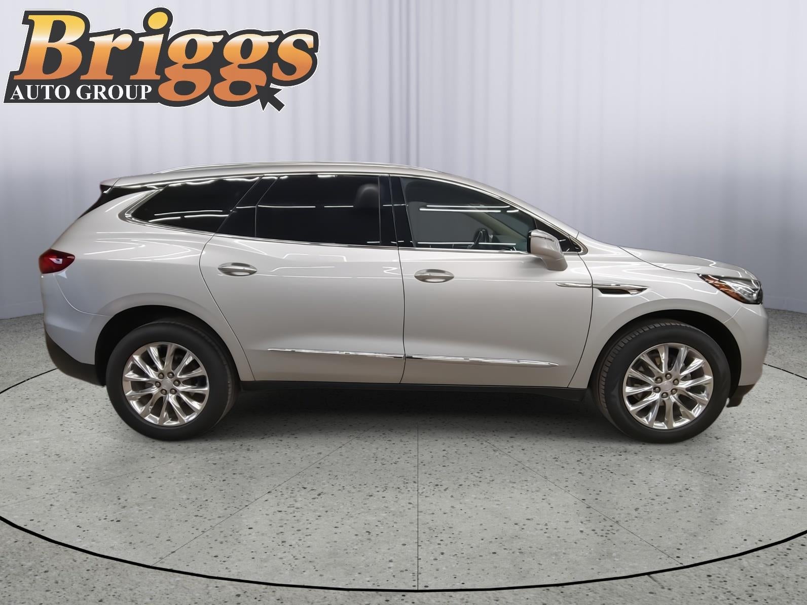 2021 Buick Enclave Essence