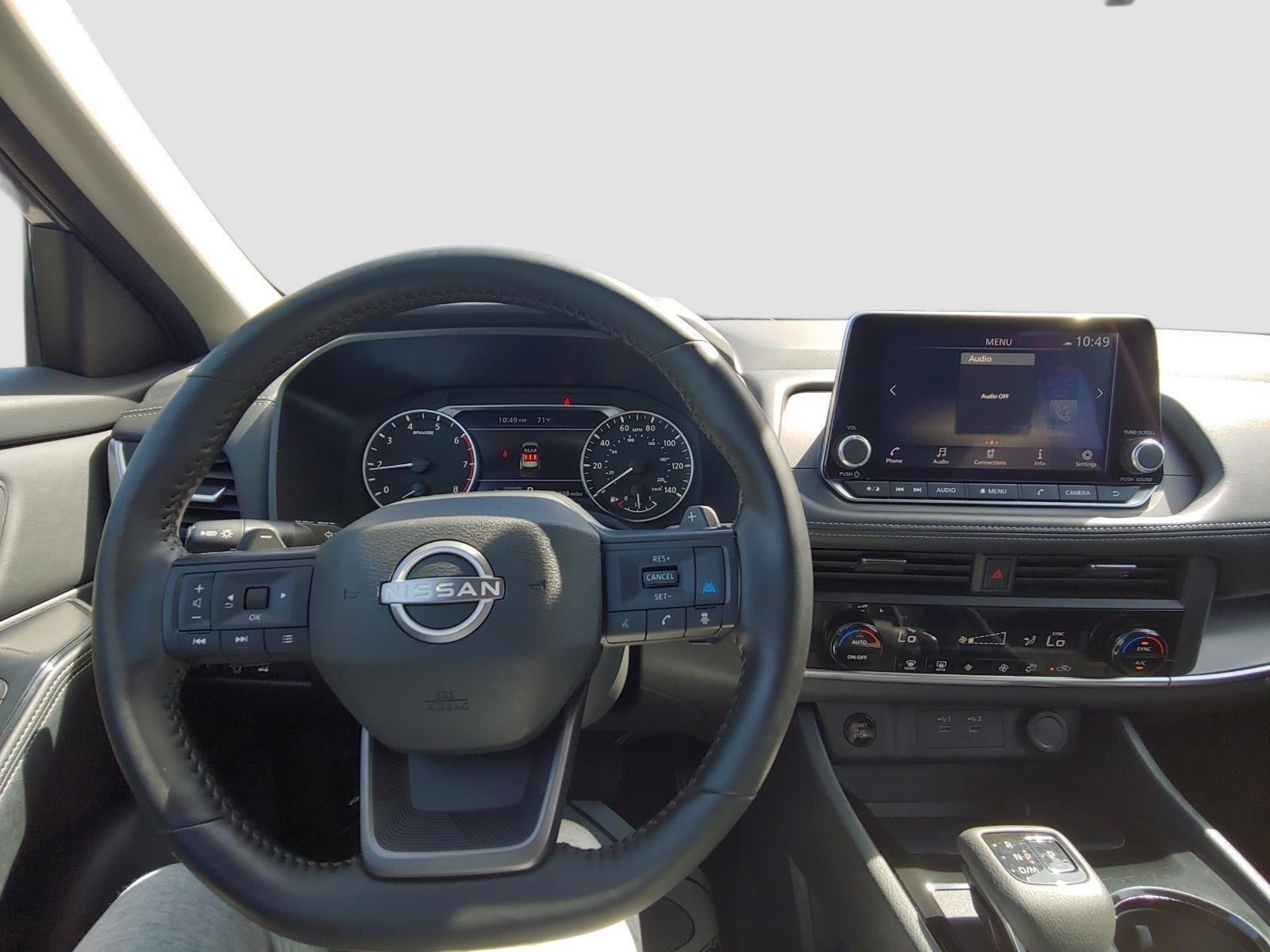 2025 Nissan Rogue SV