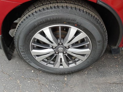 2020 Nissan Pathfinder SL