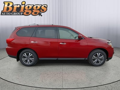 2020 Nissan Pathfinder SL