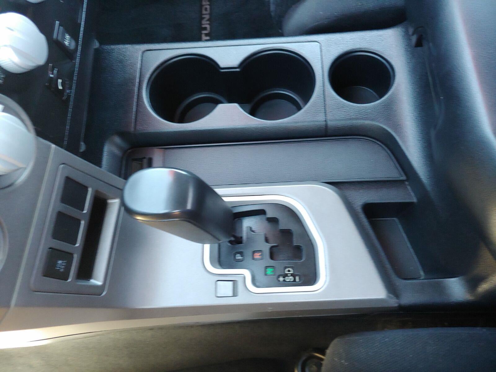 2012 Toyota Tundra 4WD Truck GRADE