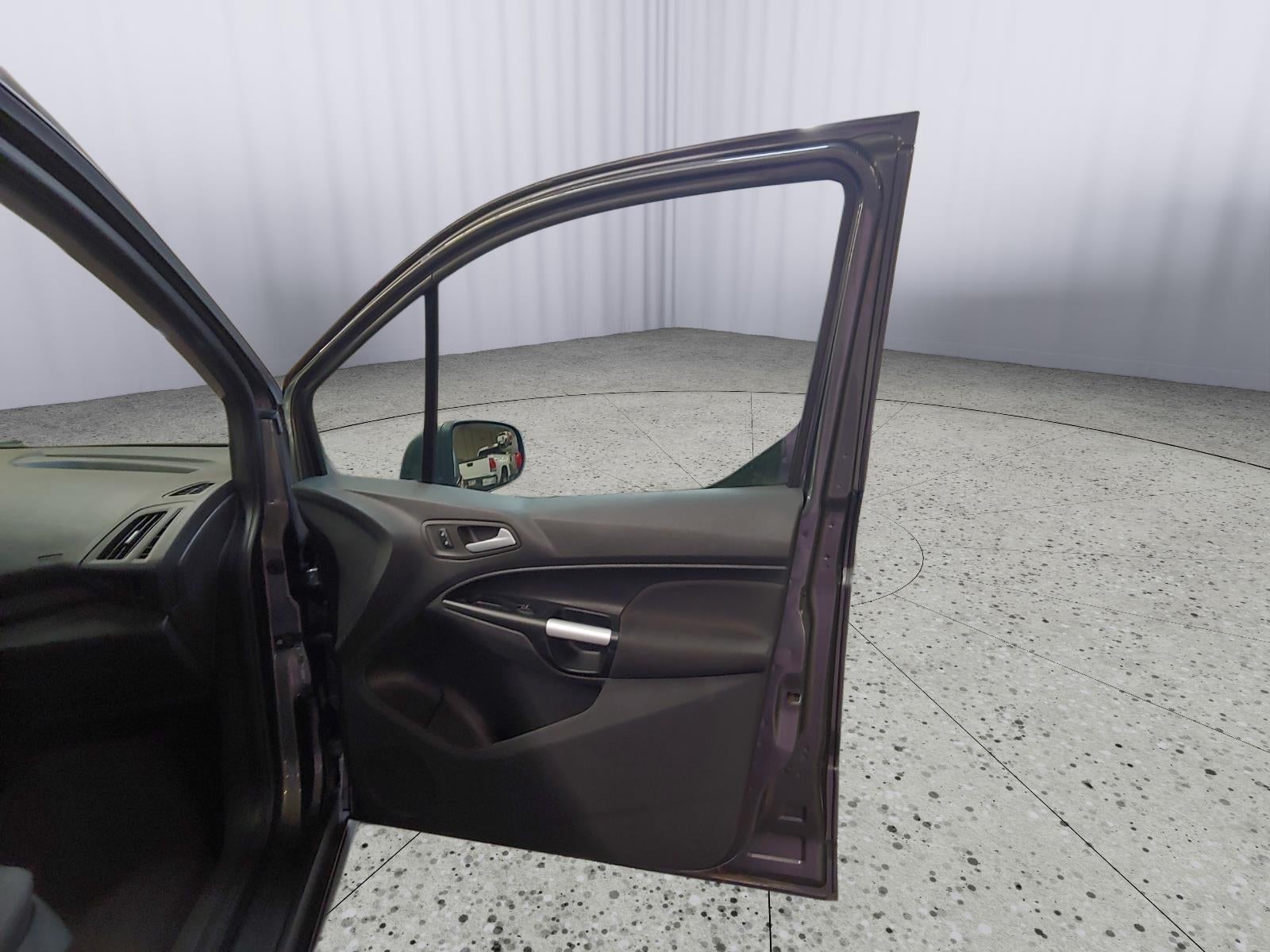 2017 Ford Transit Connect Wagon XLT