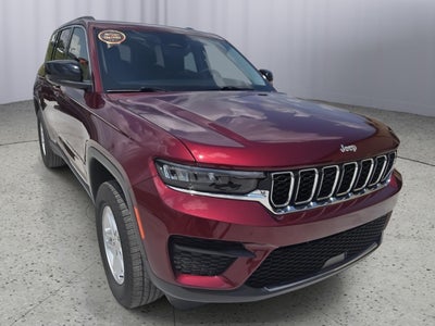 2023 Jeep Grand Cherokee Laredo 4x4