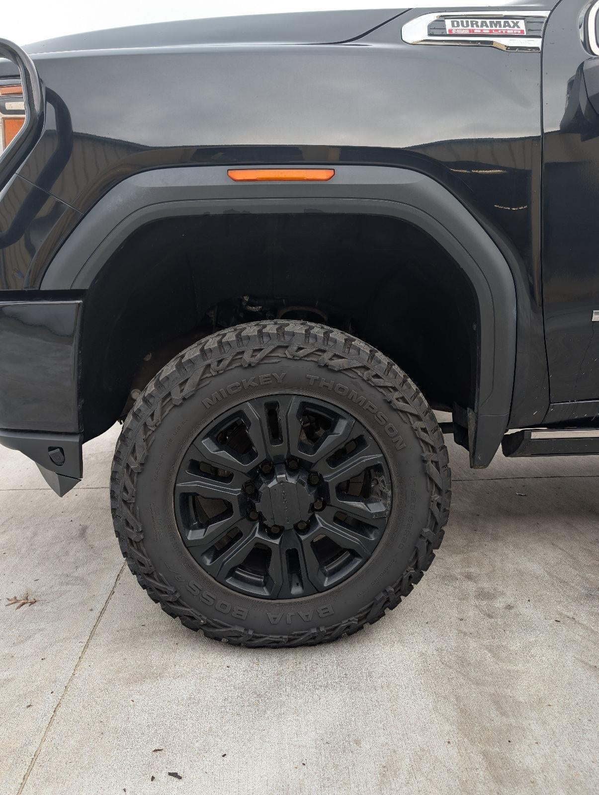 2023 GMC Sierra 2500HD 4WD Crew Cab Standard Bed Denali