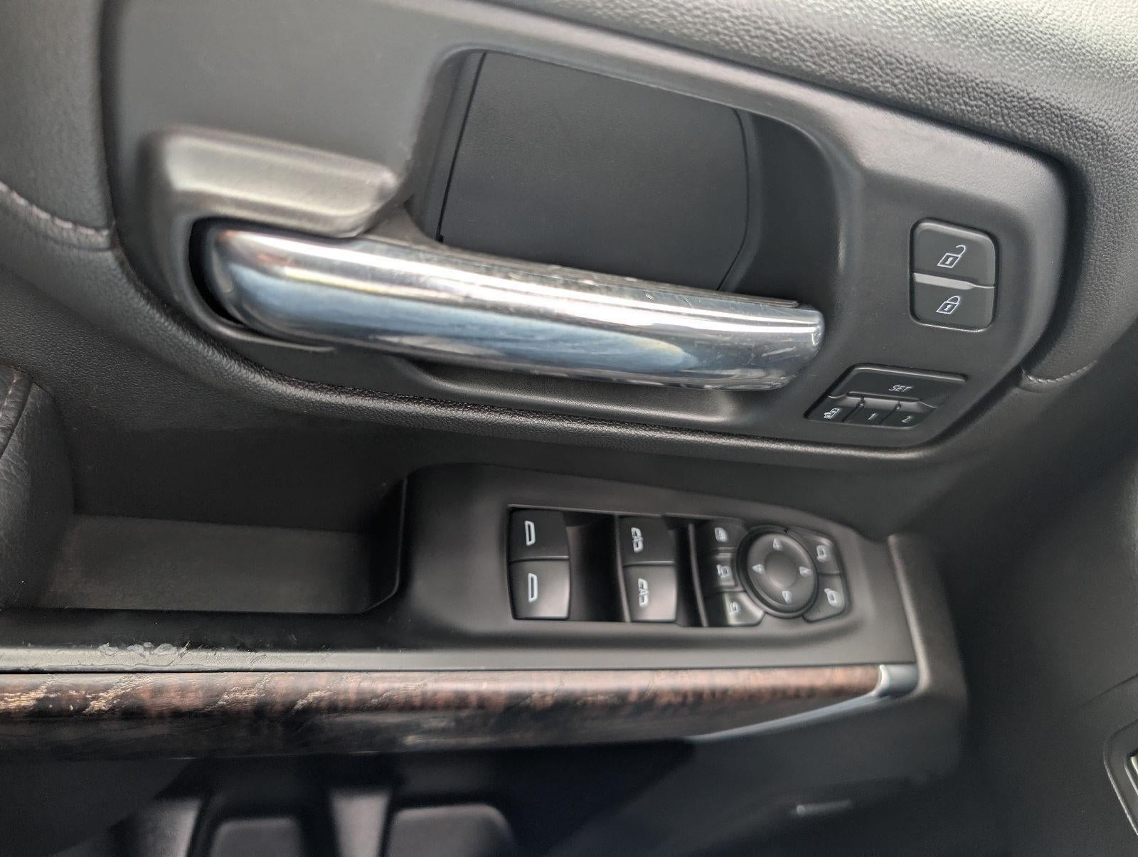 2023 GMC Sierra 2500HD 4WD Crew Cab Standard Bed Denali