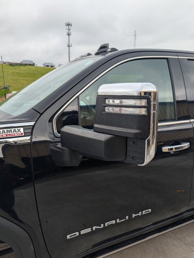 2023 GMC Sierra 2500HD 4WD Crew Cab Standard Bed Denali