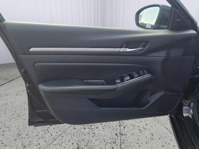 2023 Nissan Altima SV FWD