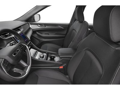2025 Jeep Grand Cherokee Laredo 4x4