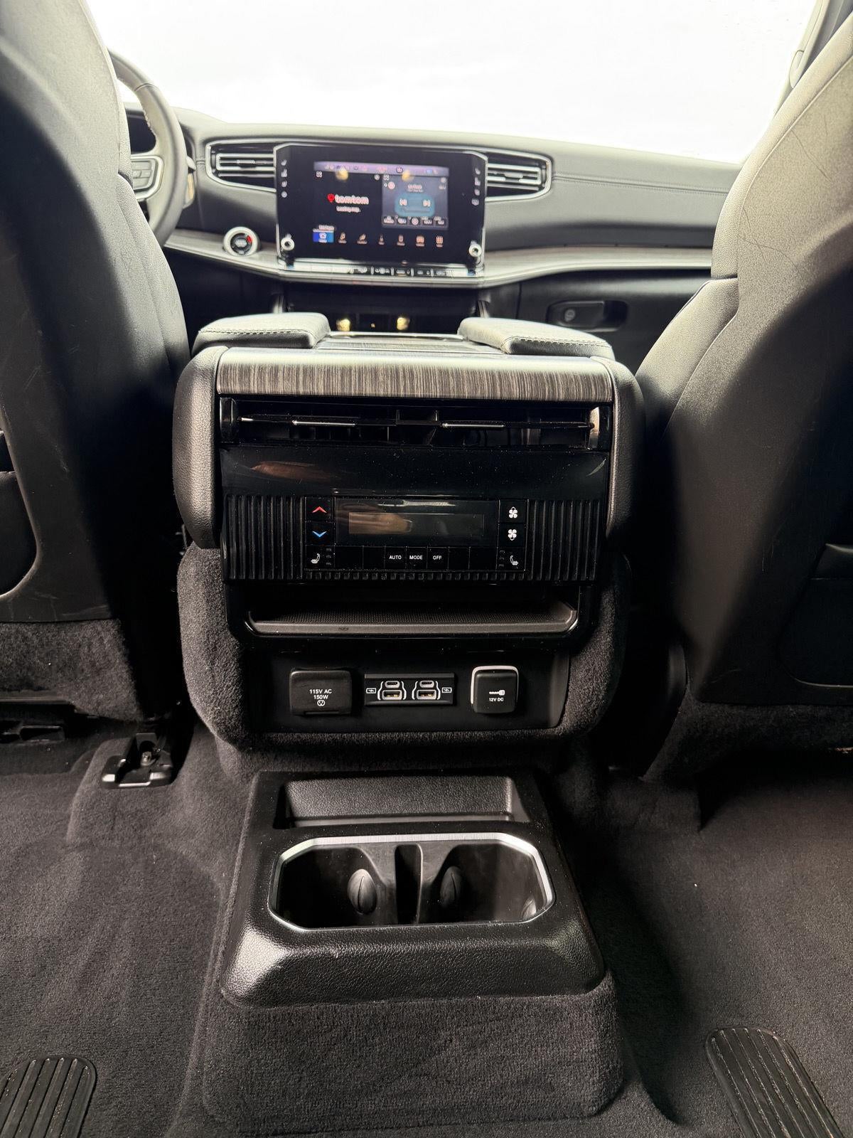 2024 Jeep Wagoneer Series III 4x4