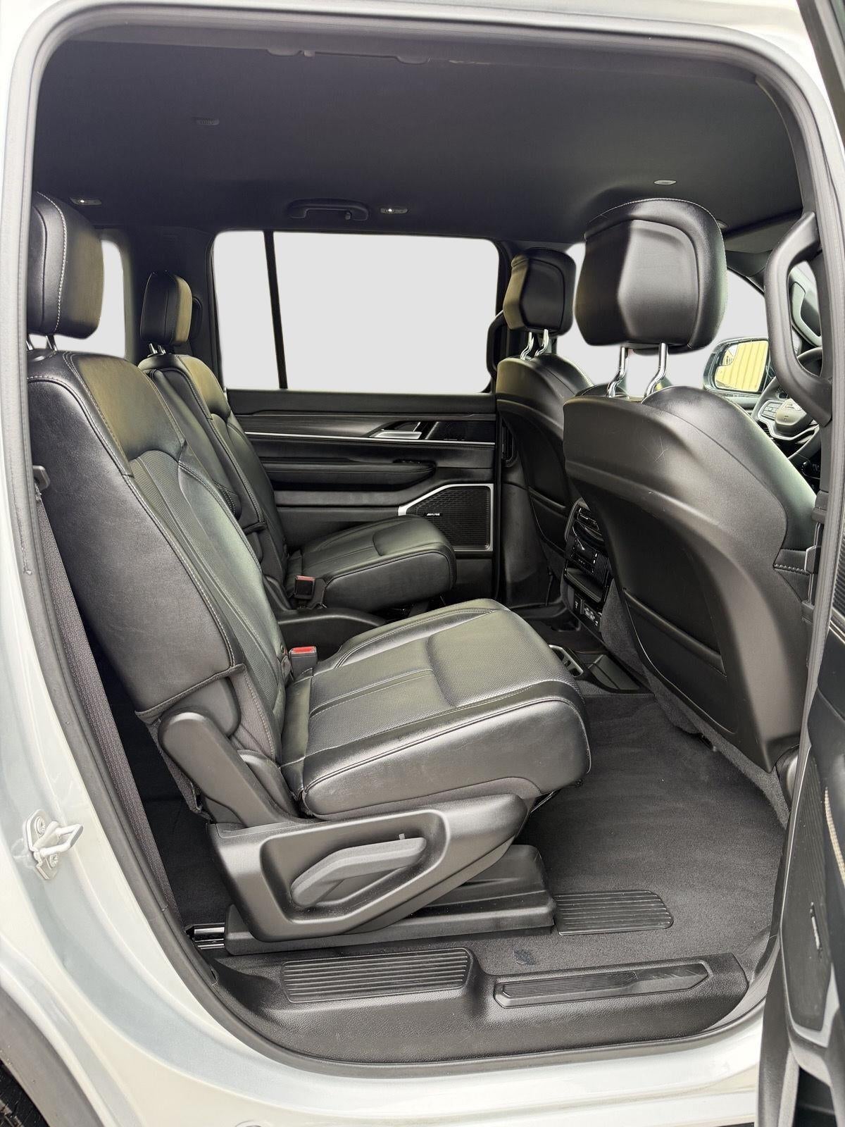 2024 Jeep Wagoneer Series III 4x4