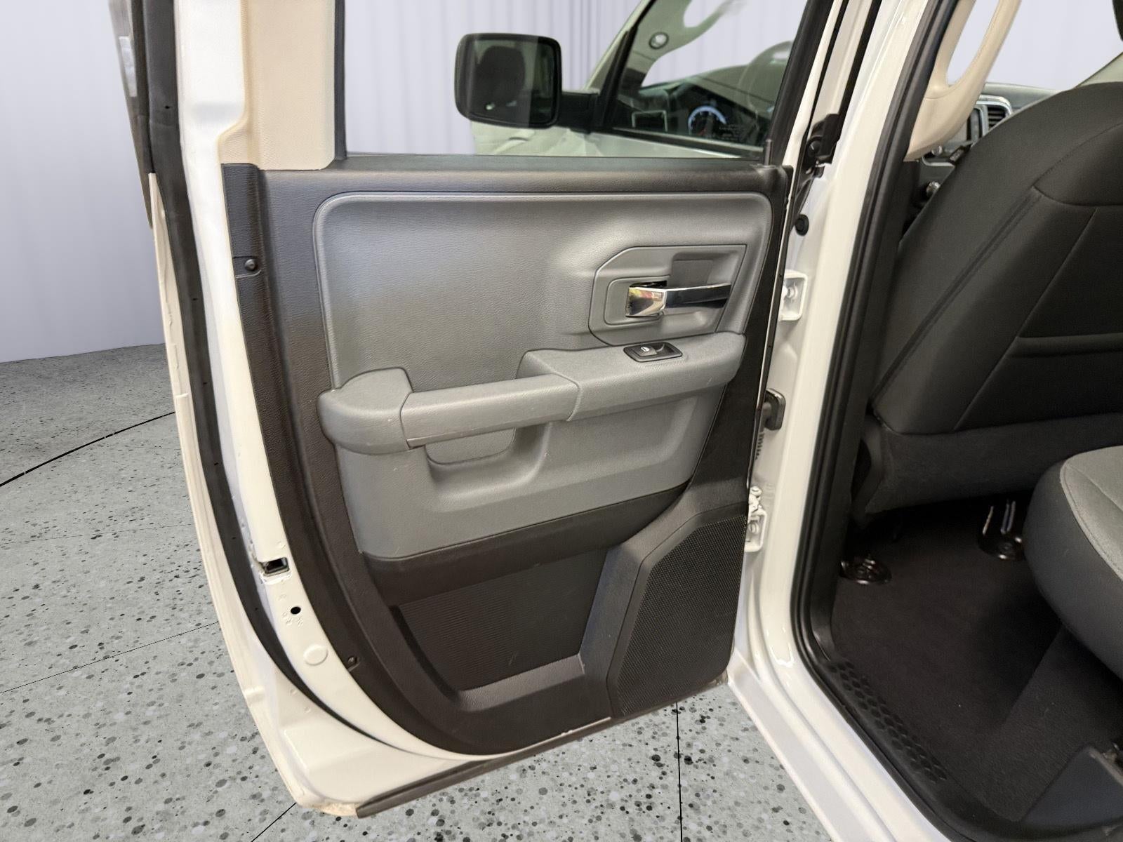 2024 RAM 1500 Classic SLT Quad Cab 4x4 6'4' Box