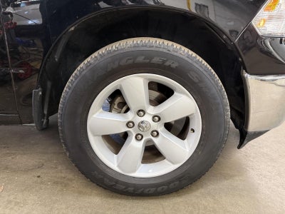 2024 RAM 1500 Classic SLT Quad Cab 4x4 6'4' Box