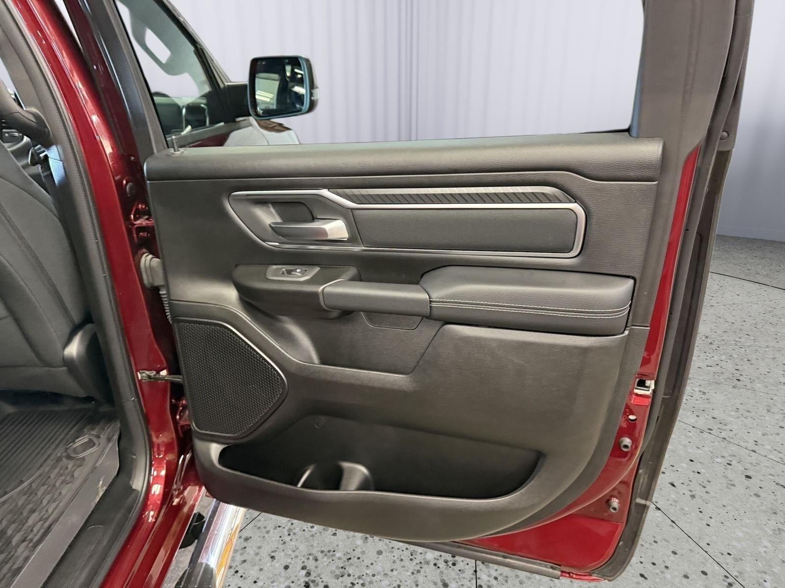 2025 RAM 1500 Big Horn Crew Cab 4x4 5'7' Box