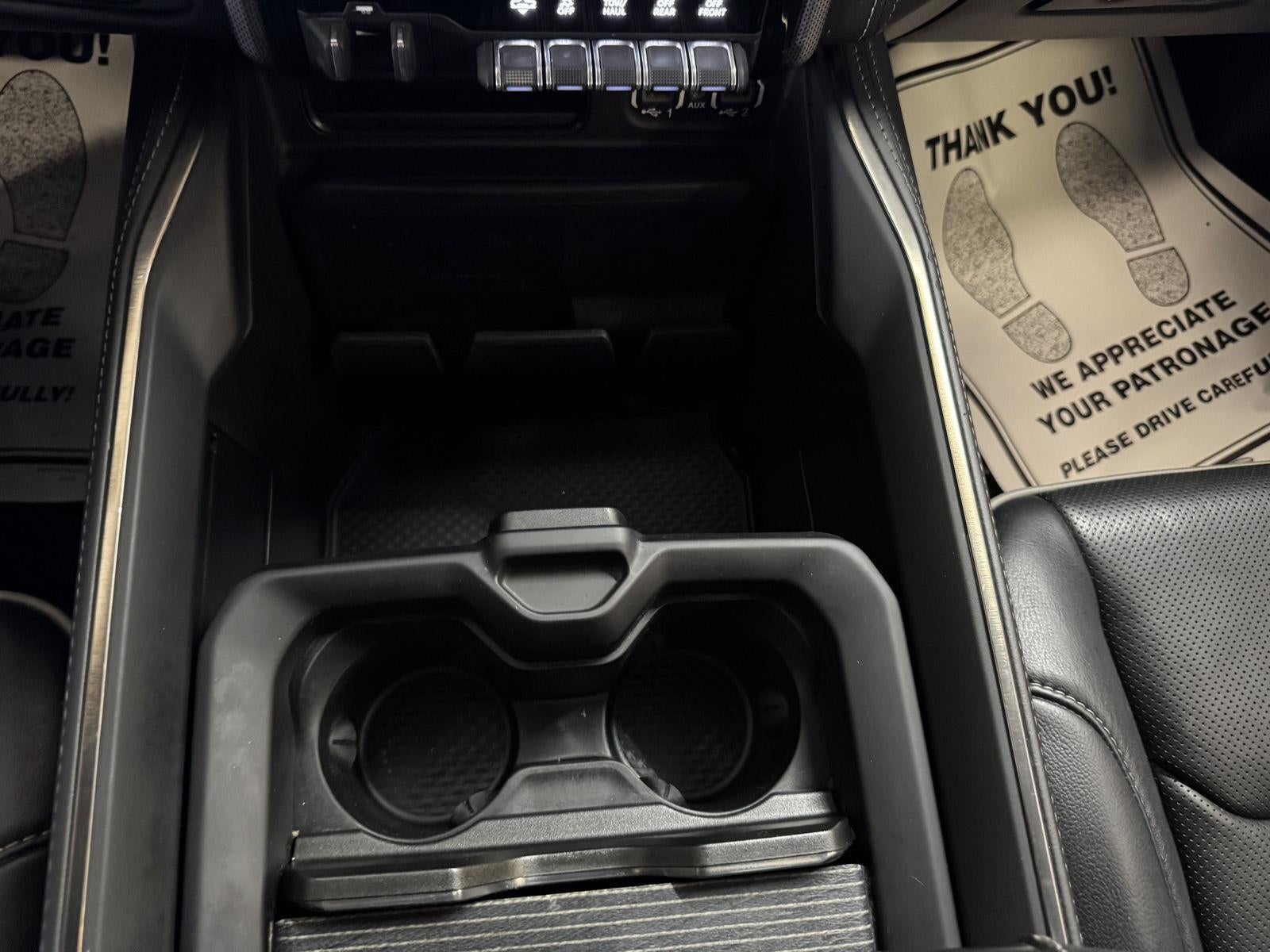 2020 RAM 1500 Limited Crew Cab 4x4 5'7' Box