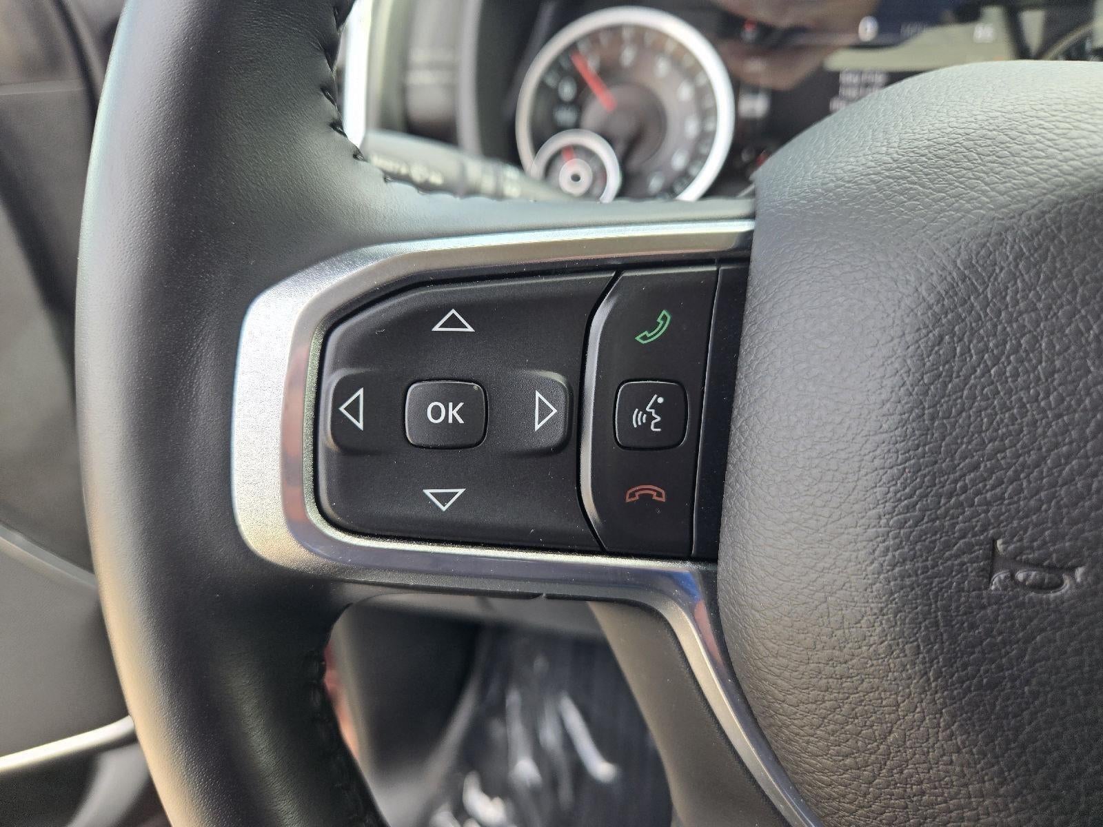 2021 RAM 1500 Laramie Crew Cab 4x4 5'7' Box