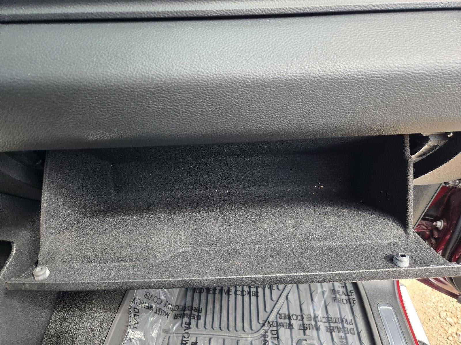 2021 RAM 1500 Laramie Crew Cab 4x4 5'7' Box