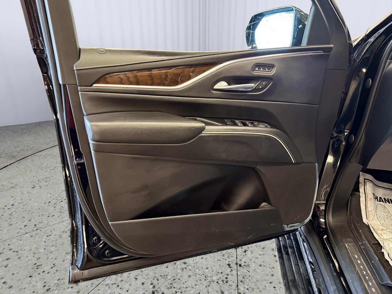 2022 Cadillac Escalade 4WD Sport Platinum