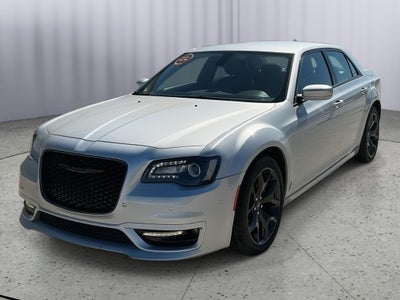 2022 Chrysler 300 Touring L
