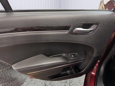 2016 Chrysler 300 Limited