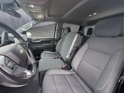 2023 Chevrolet Silverado 1500 4WD Crew Cab Standard Bed LT