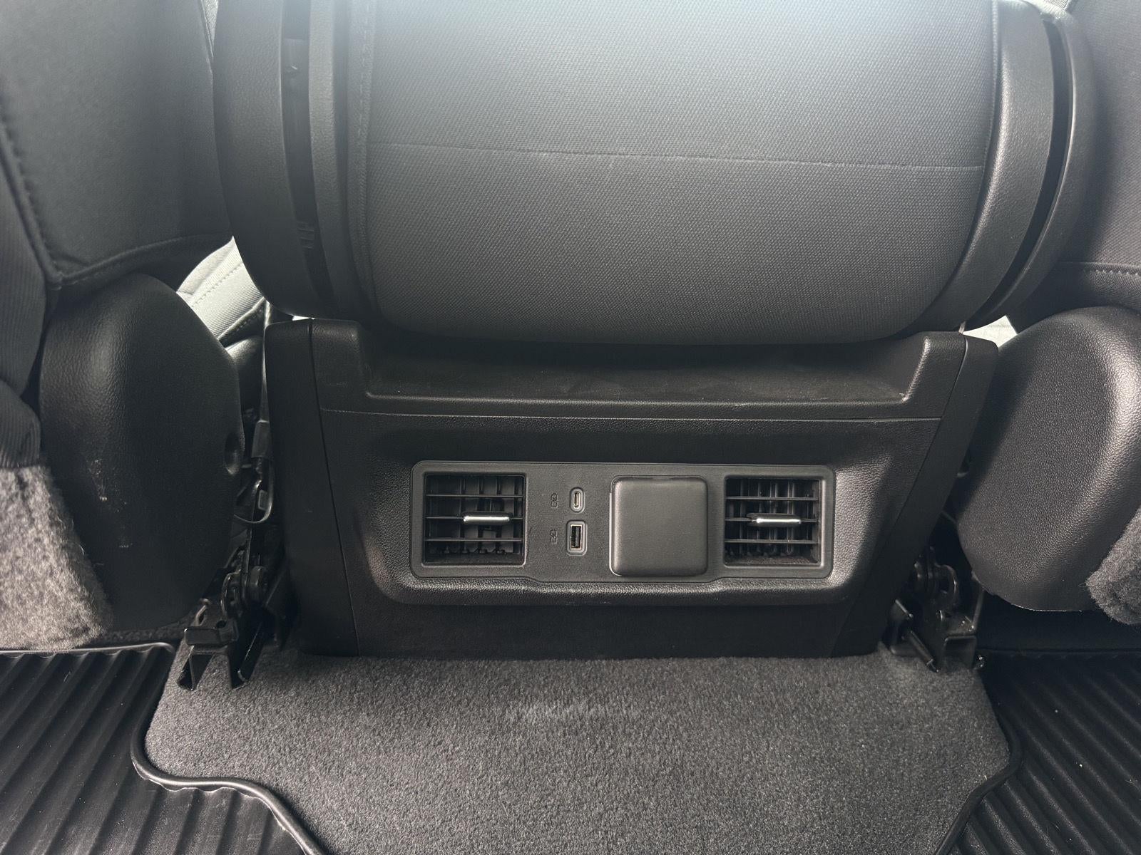 2023 Chevrolet Silverado 1500 4WD Crew Cab Standard Bed LT