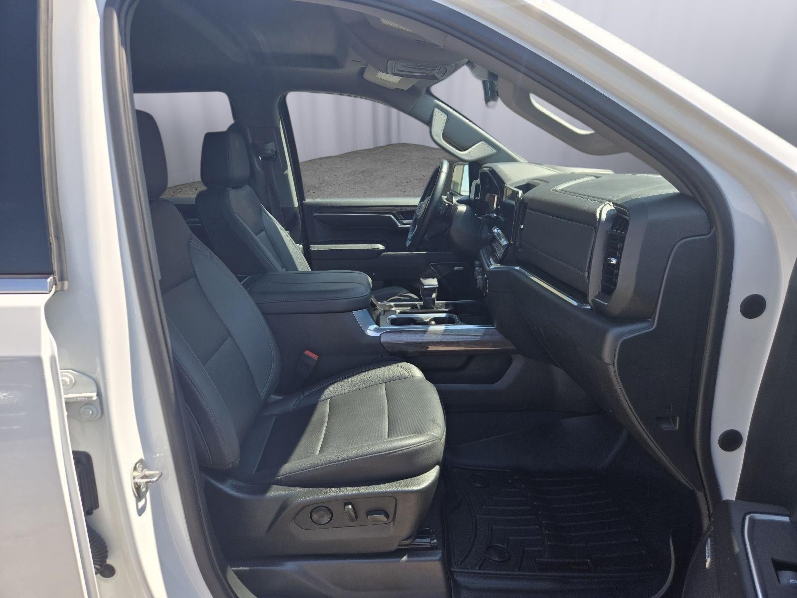 2023 Chevrolet Silverado 1500 4WD Crew Cab Short Bed LTZ