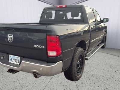 2017 RAM 1500 Big Horn Crew Cab 4x4 5'7' Box