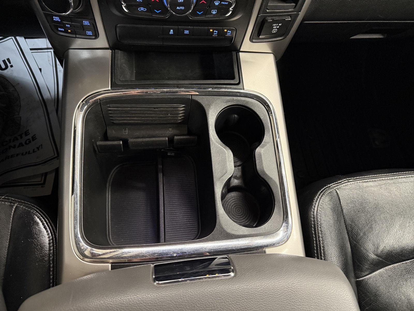 2017 RAM 1500 Big Horn Crew Cab 4x4 5'7' Box