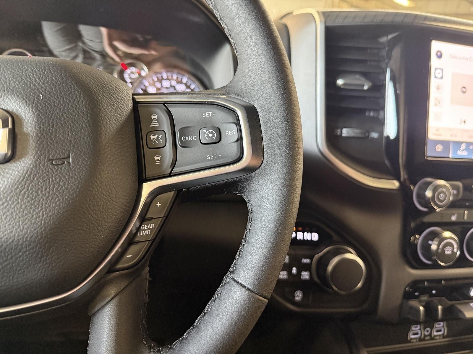 2026 RAM 1500 Big Horn Crew Cab 4x4 5'7' Box