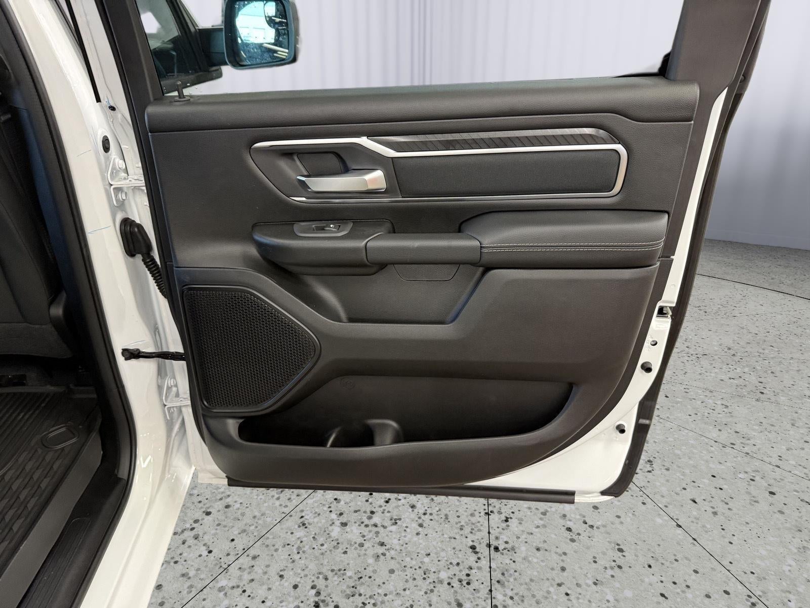 2026 RAM 1500 Big Horn Crew Cab 4x4 5'7' Box