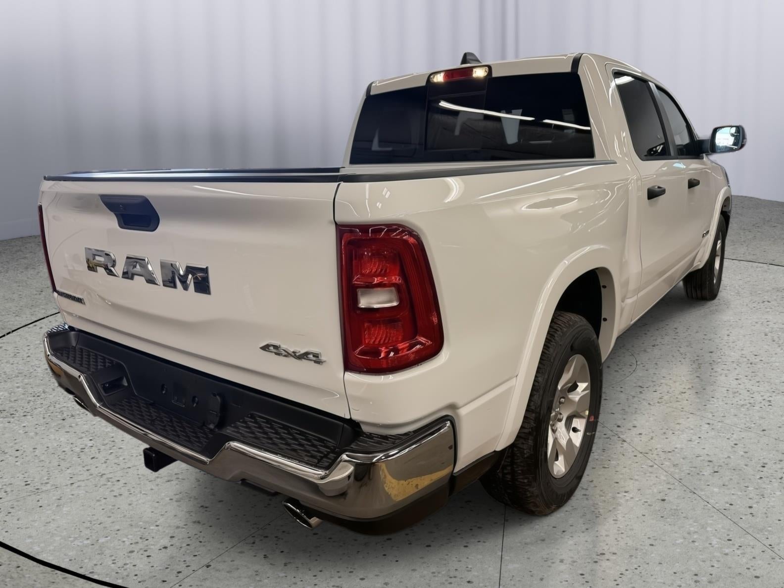 2026 RAM 1500 Big Horn Crew Cab 4x4 5'7' Box