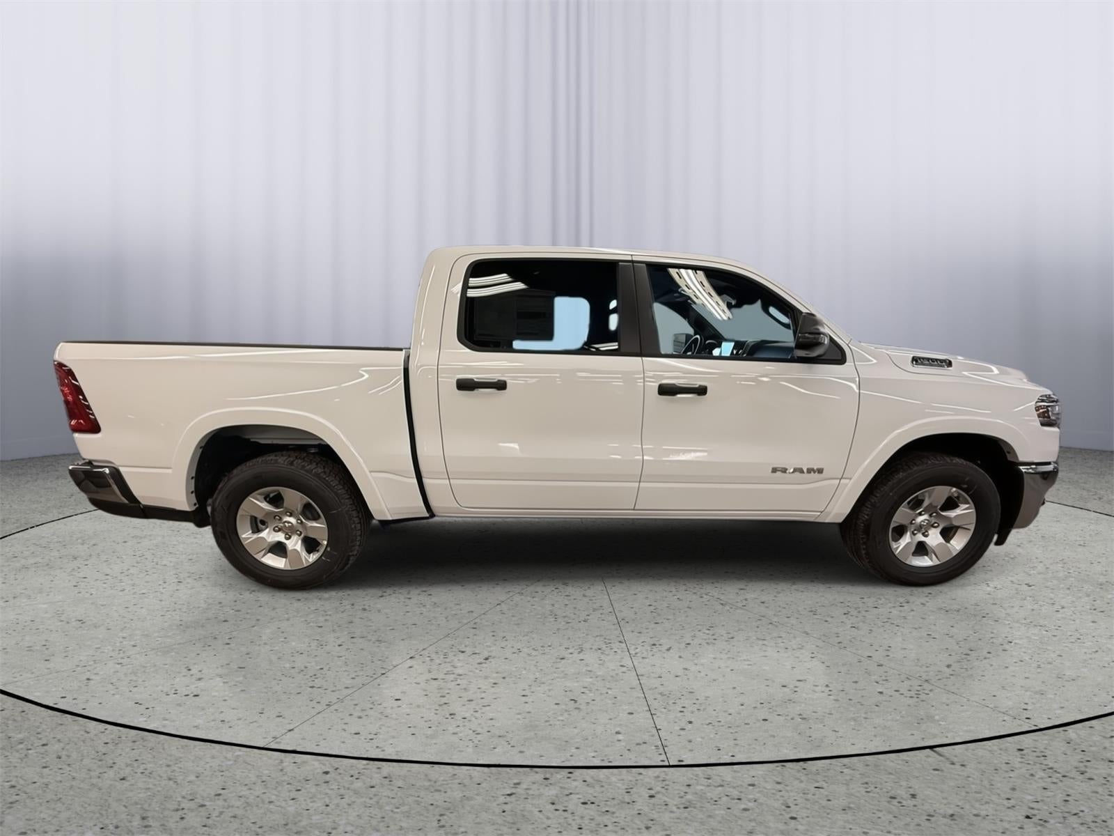 2026 RAM 1500 Big Horn Crew Cab 4x4 5'7' Box
